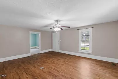 700 N Webb Street, Selma, NC 27576 - Photo 8