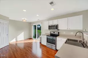 3109 Marshlane Way, Raleigh, NC 27610 - Photo 8