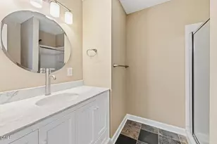 4536 Hamptonshire Dr, Raleigh, NC 27613 - Photo 24