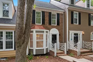 4536 Hamptonshire Dr, Raleigh, NC 27613 - Photo 2