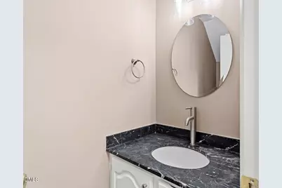 4536 Hamptonshire Drive, Raleigh, NC 27613 - Photo 14