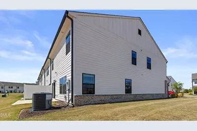 92 N District Avenue N, Clayton, NC 27527 - Photo 34