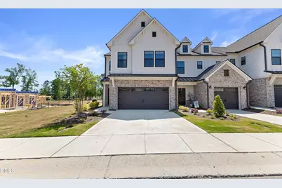 92 N District Avenue N, Clayton, NC 27527 - Photo 2