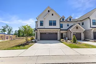 92 N District Ave N, Clayton, NC 27527 - Photo 2