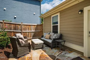 312 Della St, Chapel Hill, NC 27516 - Photo 34
