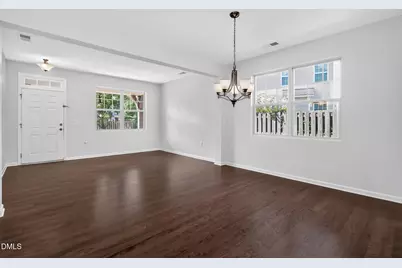 512 Stapleford Lane, Fuquay-Varina, NC 27526 - Photo 10