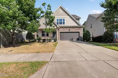512 Stapleford Lane, Fuquay-Varina, NC 27526 - Photo 2