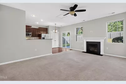 512 Stapleford Lane, Fuquay-Varina, NC 27526 - Photo 4