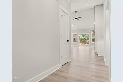 25 Uptown Court, Zebulon, NC 27597 - Photo 4