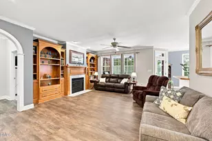 6509 Wavcott Dr, Fuquay Varina, NC 27526 - Photo 4