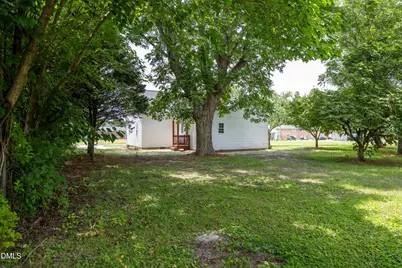 309 Stetson Street, Clinton, NC 28328 - Photo 28