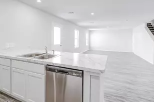 269 S Coral Bells Wy, Four Oaks, NC 27524 - Photo 2