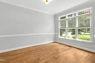 315 Rossburn Way, Chapel Hill, NC 27516 - Photo 6