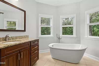 315 Rossburn Way, Chapel Hill, NC 27516 - Photo 24