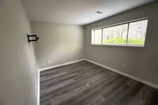 533 Pine Ridge Pl, Raleigh, NC 27609 - Photo 12