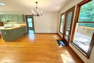 6 Burnwood Pl, Chapel Hill, NC 27517 - Photo 10