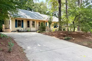 6 Burnwood Pl, Chapel Hill, NC 27517 - Photo 1