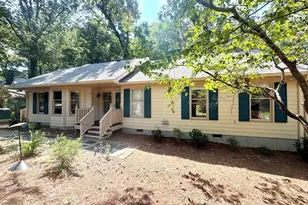 6 Burnwood Pl, Chapel Hill, NC 27517 - Photo 2