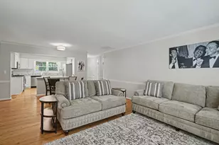 1500 Laureldale Dr, Raleigh, NC 27609 - Photo 4