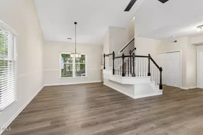 12305 Inglehurst Drive, Raleigh, NC 27613 - Photo 6