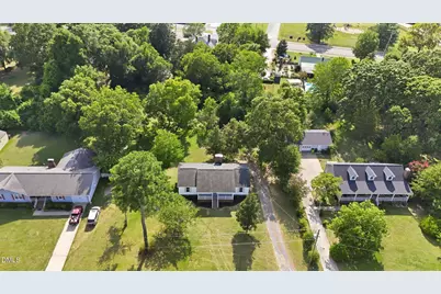 305 1st Street, Broadway, NC 27505 - Photo 28