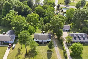 305 1st St, Broadway, NC 27505 - Photo 28