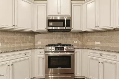 1104 Broadcreek Drive, Fuquay-Varina, NC 27526 - Photo 16