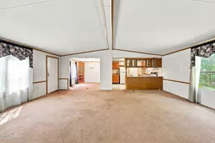 77 Baytree Ln, Henderson, NC 27537 - Photo 8