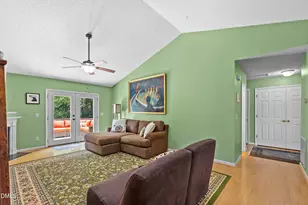 85 Jared Dr, Fuquay Varina, NC 27526 - Photo 6