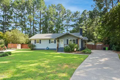 501 Yates Place, Zebulon, NC 27597 - Photo 2