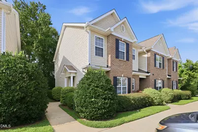 360 E Willhaven Drive, Fuquay-Varina, NC 27526 - Photo 4