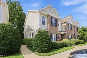 360 E Willhaven Dr, Fuquay-Varina, NC 27526 - Photo 4