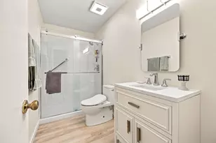 2356 Ravenhill Dr, Raleigh, NC 27615 - Photo 20