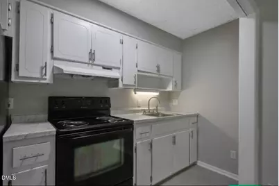 210 Colonial Drive, Fayetteville, NC 28301 - Photo 12