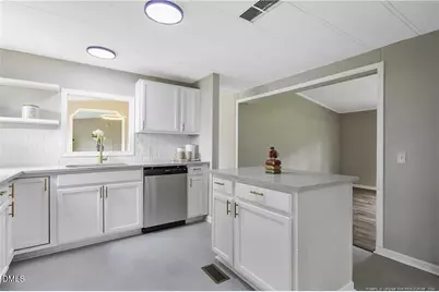 5444 Gilcrest Sands Drive, Hope Mills, NC 28348 - Photo 8