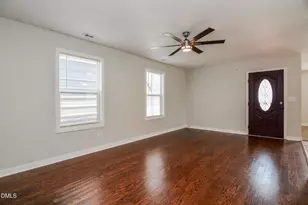 310 S Webb St, Selma, NC 27576 - Photo 16