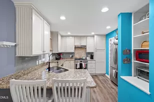 4613 Ellsmere Ln, Raleigh, NC 27604 - Photo 14