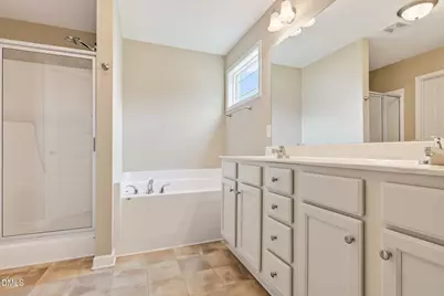 235 Highcroft Circle, Benson, NC 27504 - Photo 16