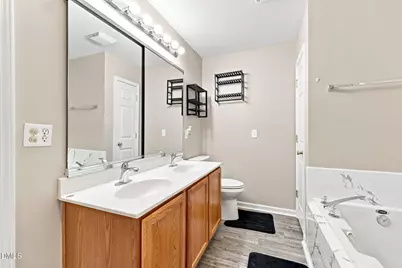 8640 Neuse Landing Lane #107, Raleigh, NC 27616 - Photo 16