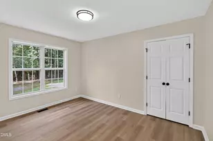 318 Davis Farm Dr, Selma, NC 27576 - Photo 8