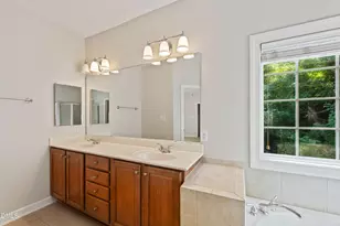 3645 Edgemont Dr, Raleigh, NC 27612 - Photo 24