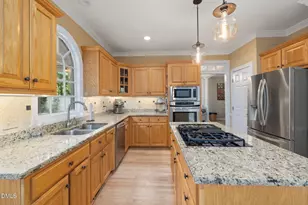 202 Montford Hall Ct, Cary, NC 27519 - Photo 16