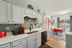 6190 Birchbrook Dr, Hope Mills, NC 28348 - Photo 10