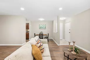 1008 Sandlin Pl, Raleigh, NC 27606 - Photo 8
