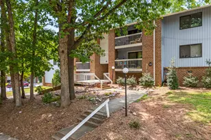 1008 Sandlin Pl, Raleigh, NC 27606 - Photo 2