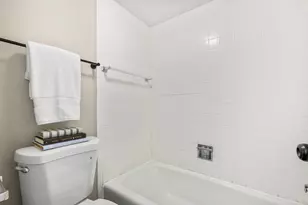 1008 Sandlin Pl, Raleigh, NC 27606 - Photo 24