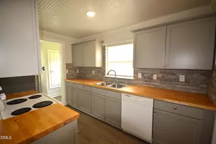 901 Cofield St, Tarboro, NC 27886 - Photo 10