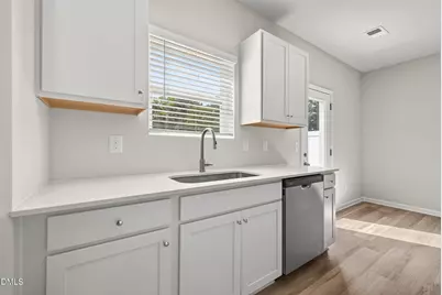 414 Barrington Key Drive, Zebulon, NC 27597 - Photo 6