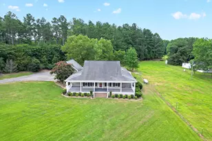 102 Bartholomew Rd, Louisburg, NC 27549 - Photo 2
