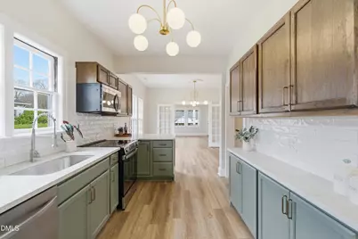 907 Morehead Avenue, Durham, NC 27707 - Photo 2